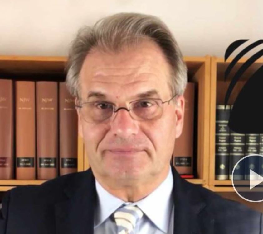 Rechtsanwalt Dr. Reiner Fuellmich fasst die bisherigen Erkenntnisse des Corona Ausschusses zusammen und zieht Zwischenbilanz
