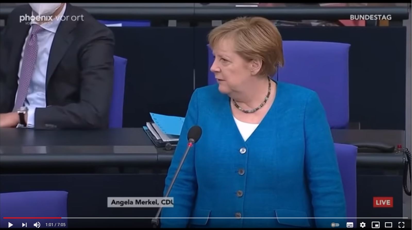 MERKEL VERWIRRT UND   ODER IRRE   DAS DARF DOCH NICHT WAHR SEIN